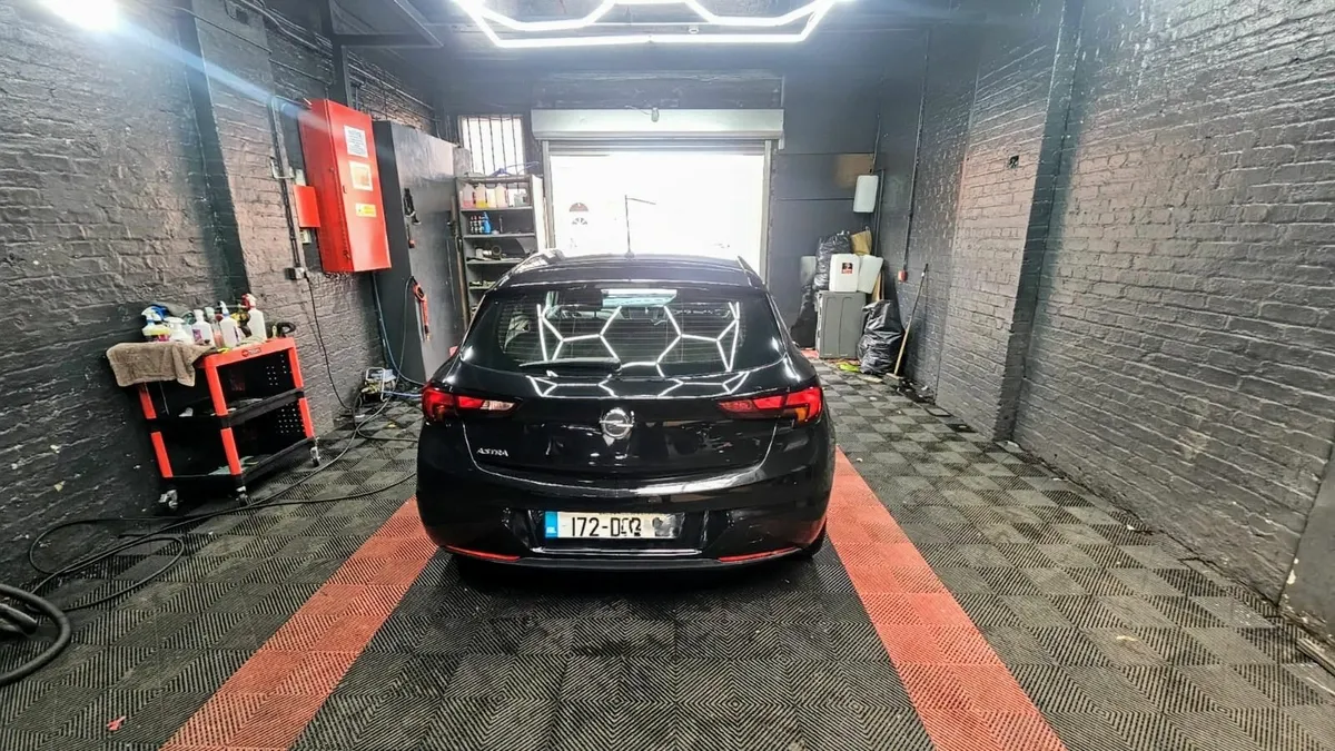 Opel Astra 2017 - Image 4