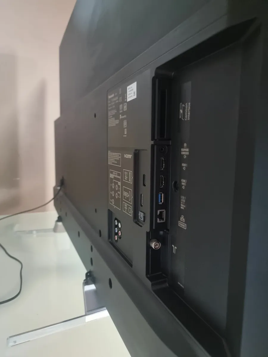 58" Panasonic 4K Ultra HD HDR Smart LED TV - Image 2