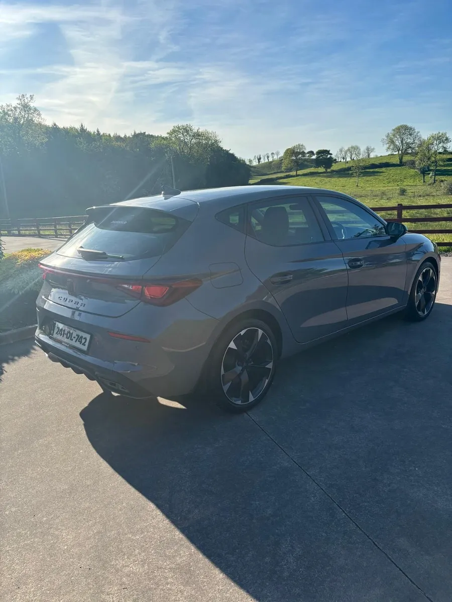 Cupra Leon 241 2.0TDI 150BHP - Image 3