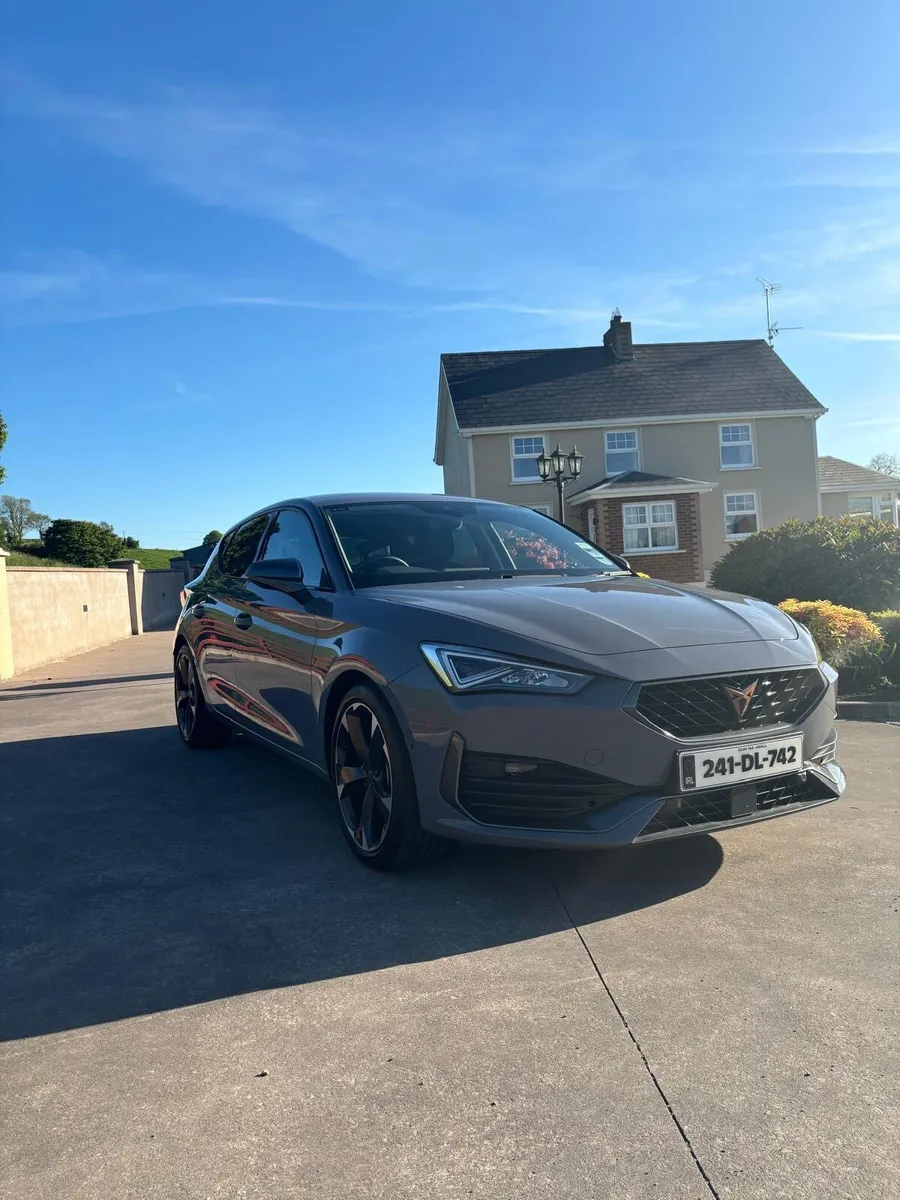Cupra Leon 241 2.0TDI 150BHP - Image 4