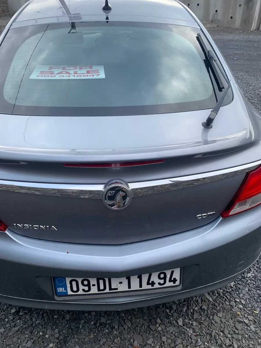Vauxhall Insignia 2009 - Image 2