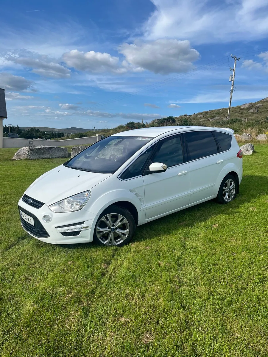 Ford S-Max 2014 - Image 1