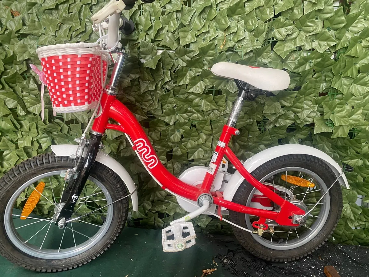 14” girls bike. As new. - Image 4