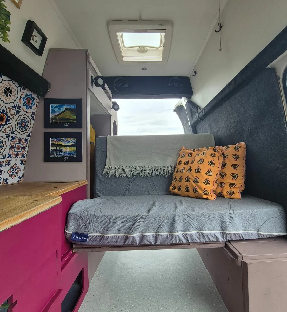 Volkswagen Transporter Campervan- Taxed and Tested - Image 3