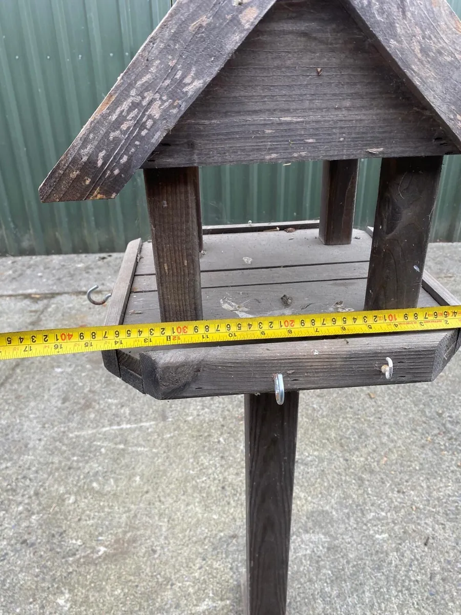 Bird feeding table - Image 3
