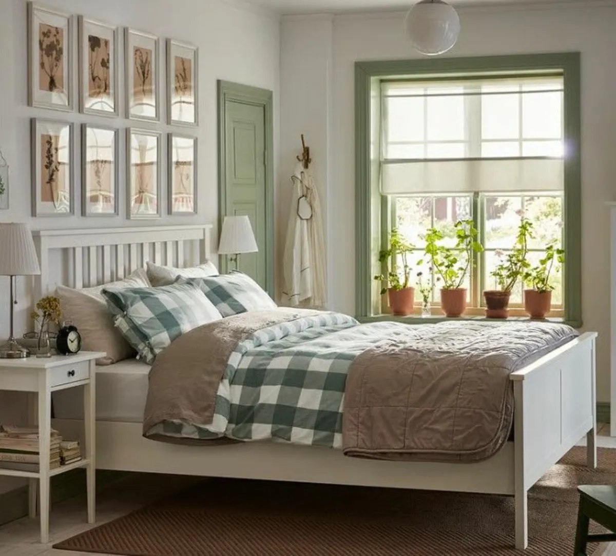 King Bed & Mattress - Image 1