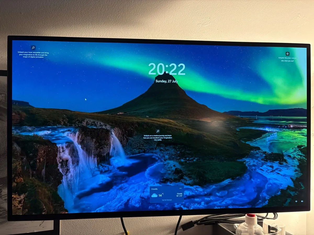 Acer predator X27U OLED monitor - Image 2