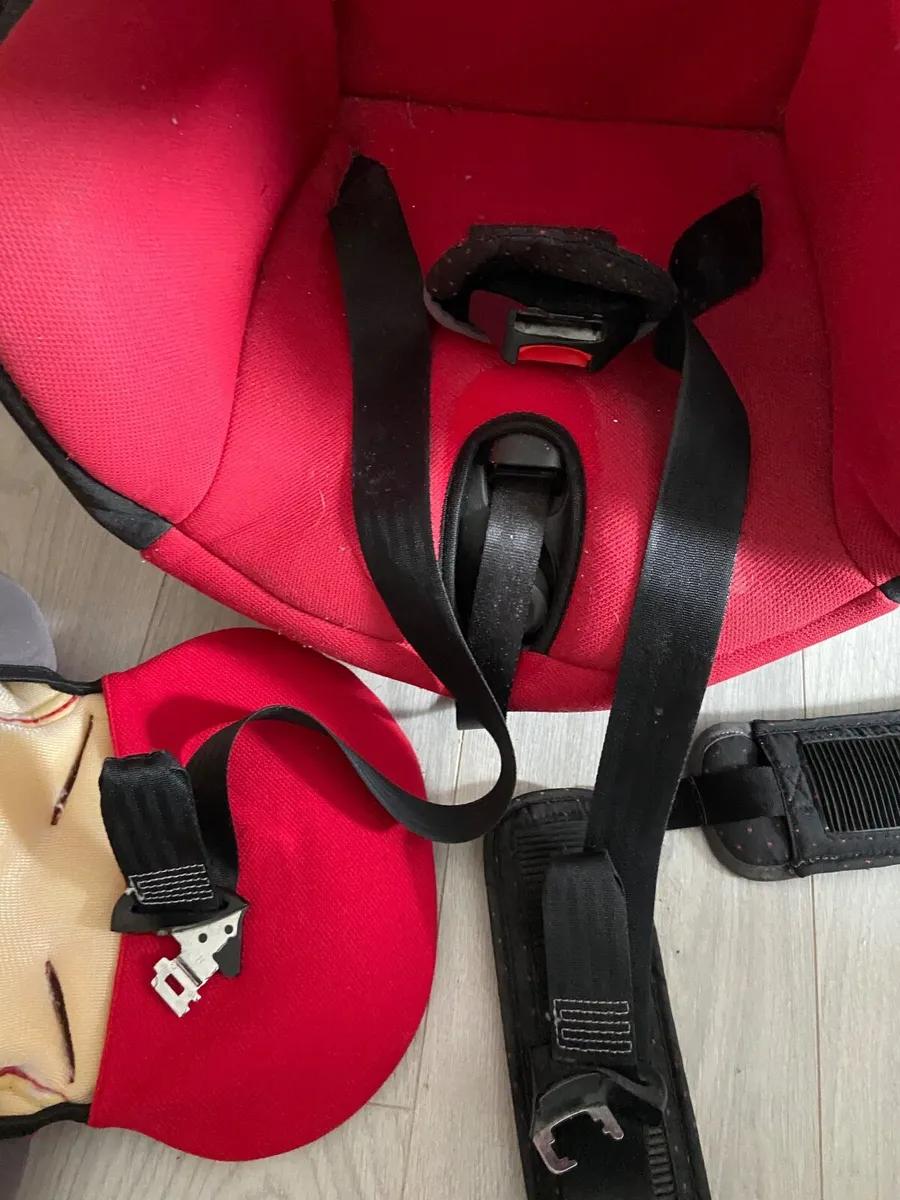 Baby car seat - Image 4