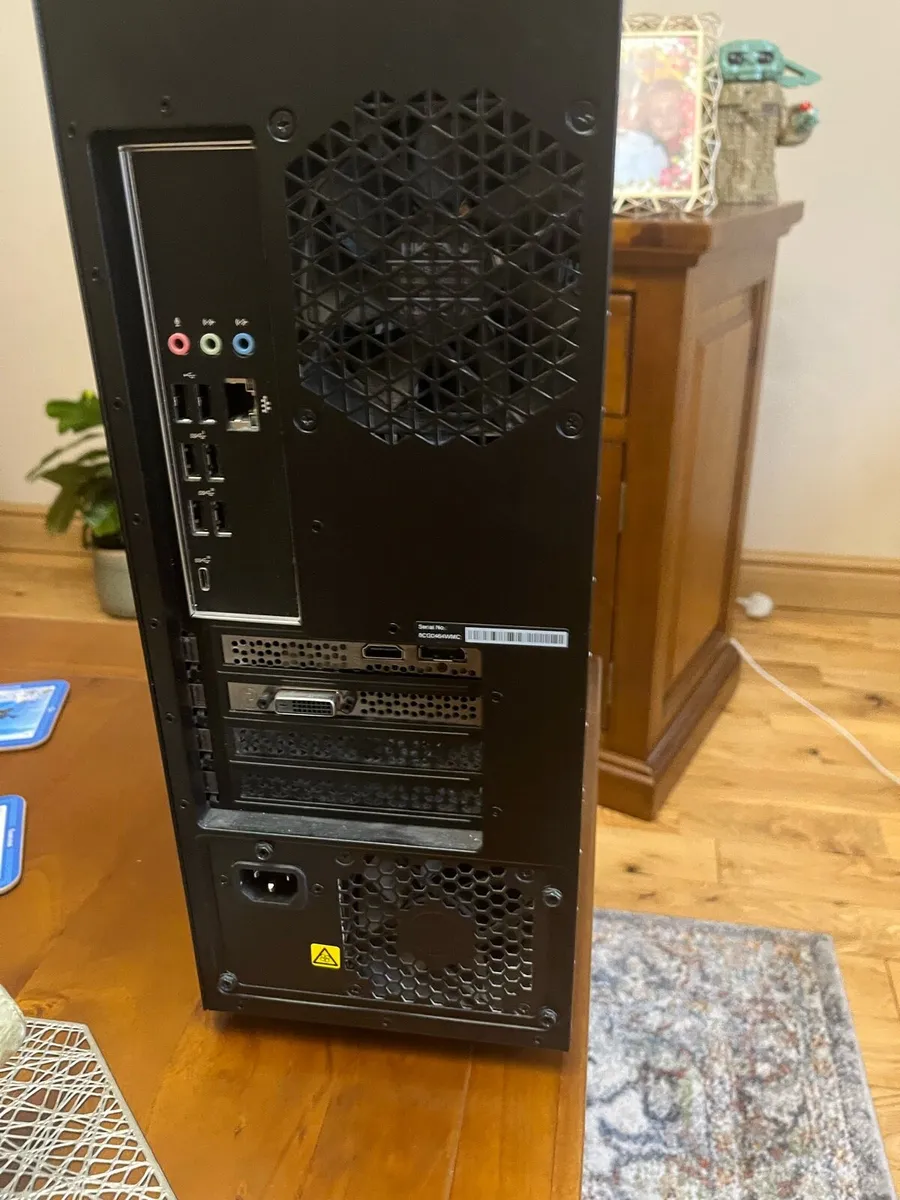 OMEN 25l gaming pc. Name your price. Need it gone - Image 4