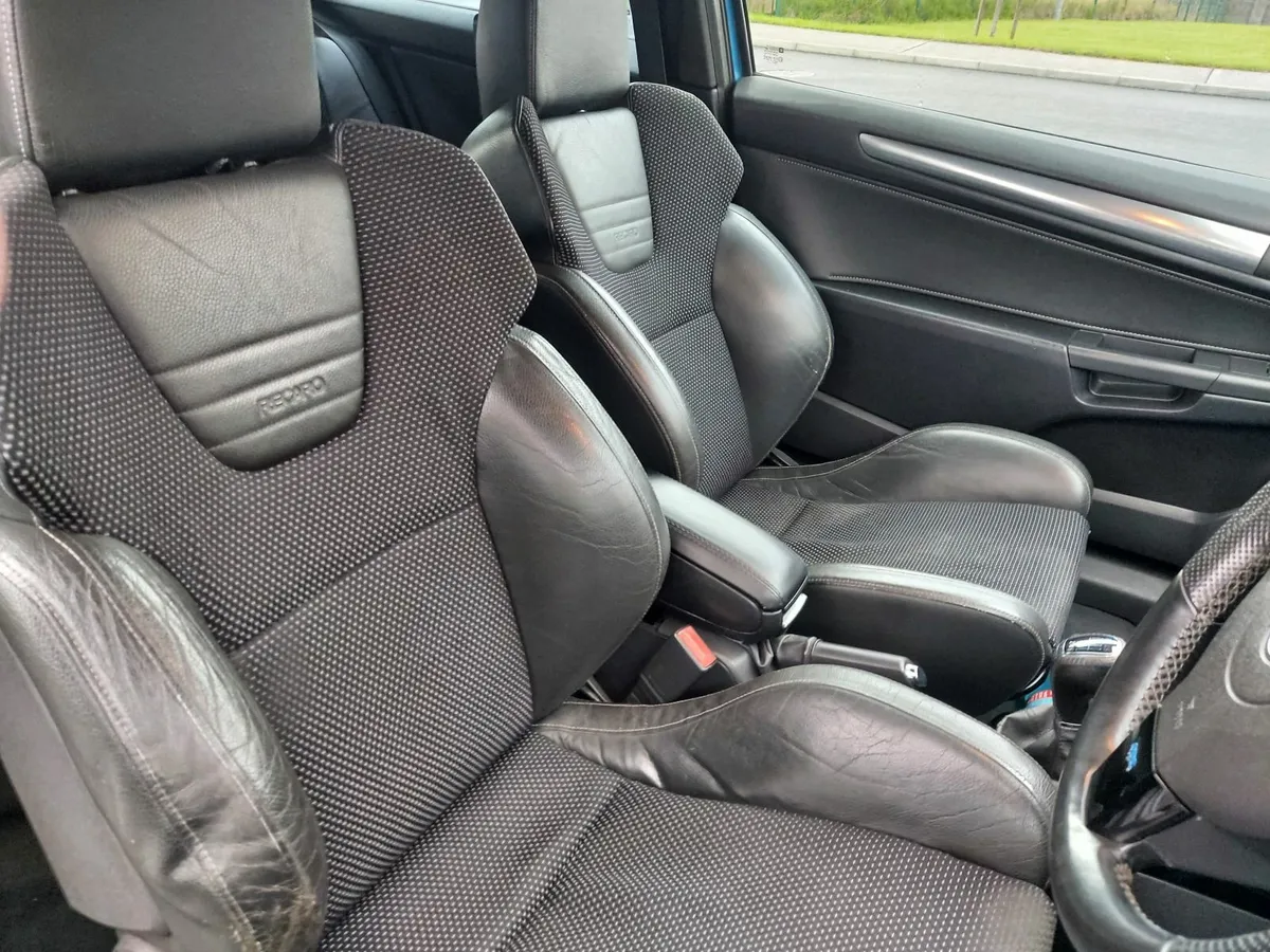 Opel Astra opc - Image 2