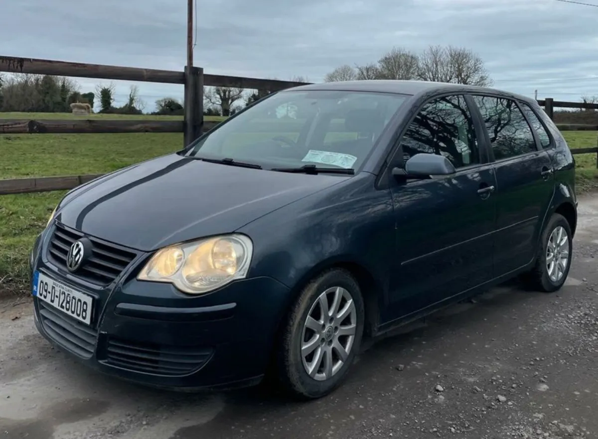 Volkswagen Polo 2009 - Image 1