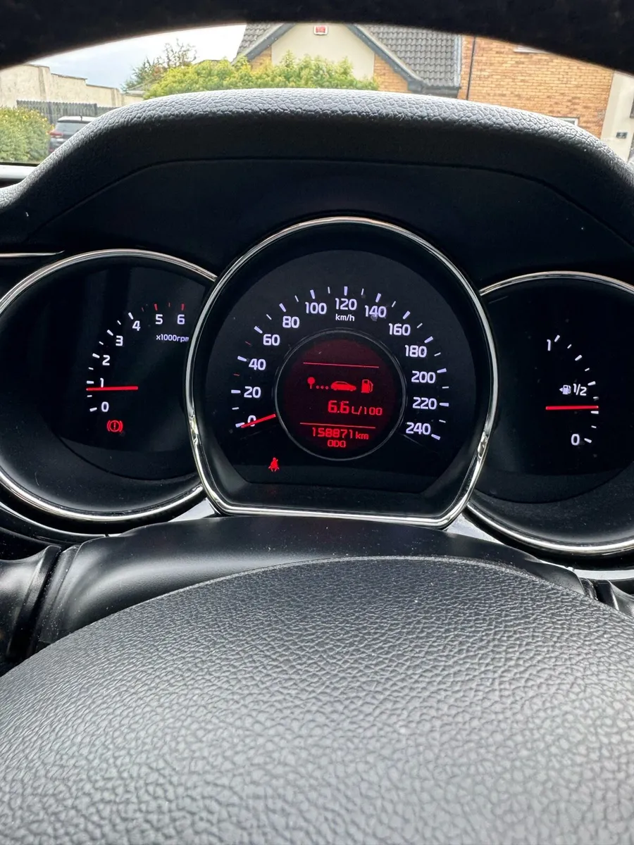 Kia Ceed - Image 3