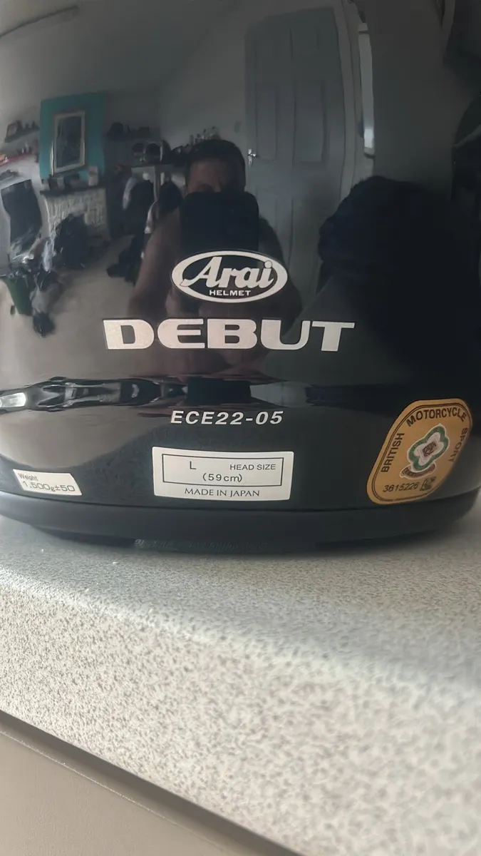 Arai & Agv helmets +Alpinestars jacket - Image 3