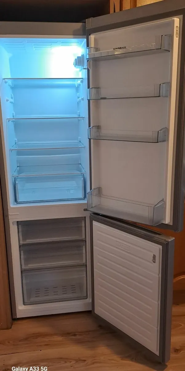 Normende Fridge Freezer - Image 4