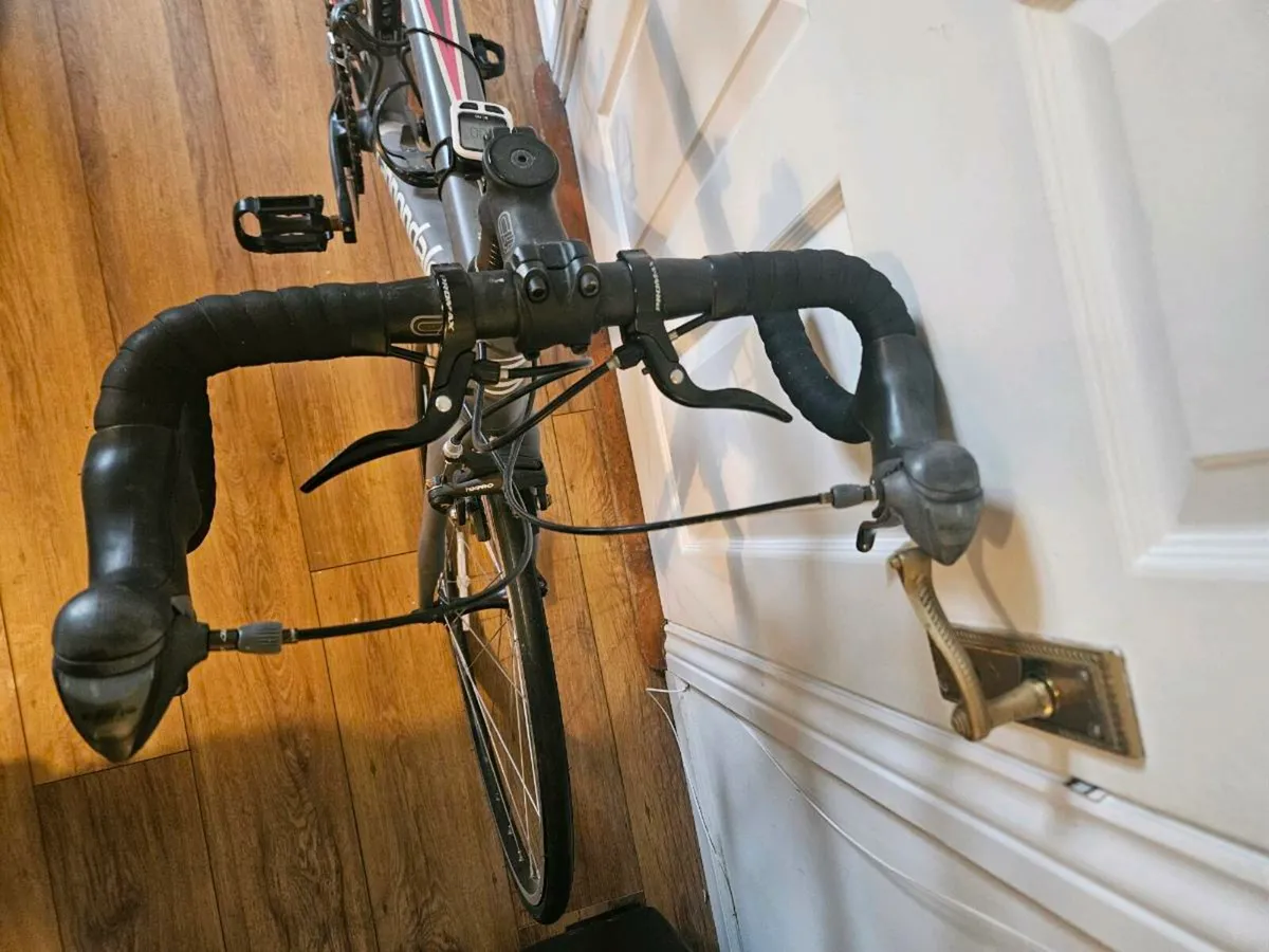 Cannondale Synapse Women's road bike - Image 2