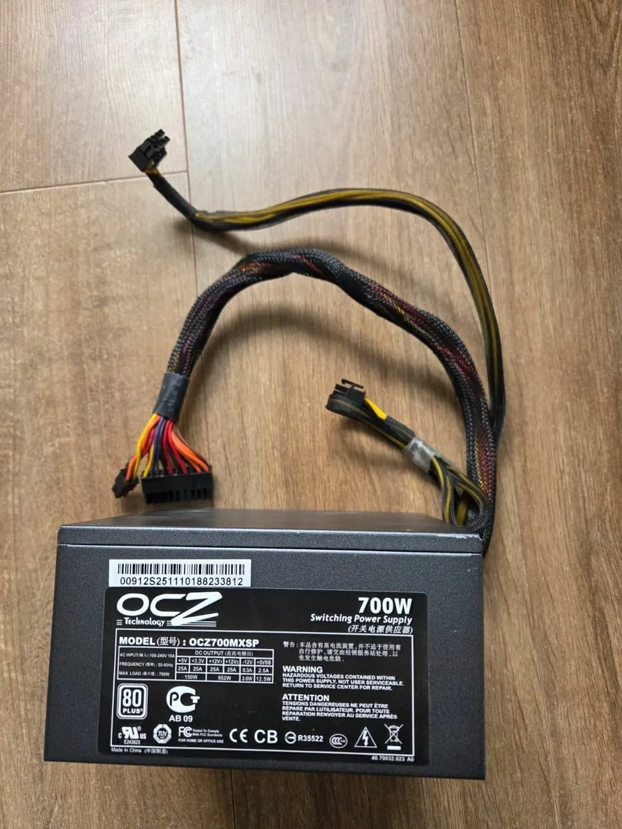 OCZ 700w ModXtreme-Pro Power Supply Unit - Image 1
