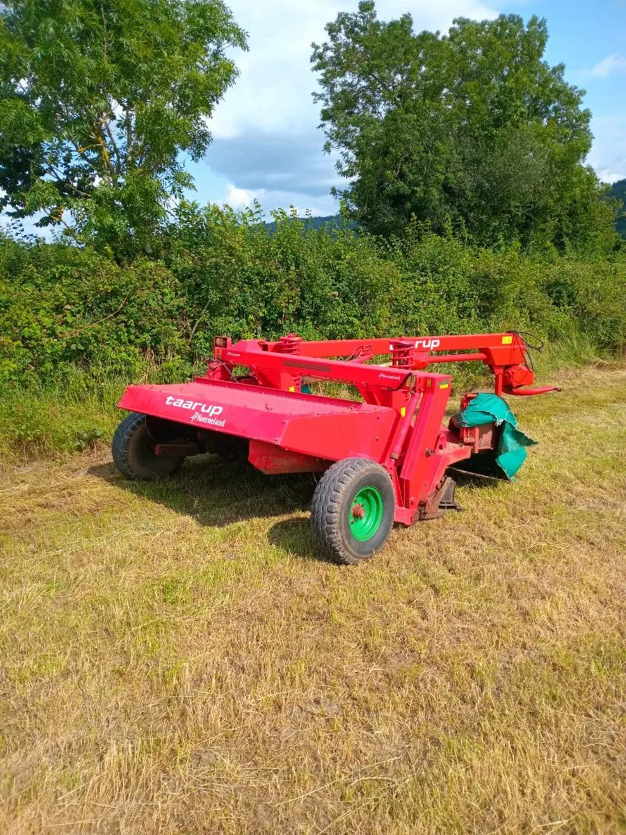 Taarup 9 ft disc Mower. - Image 3
