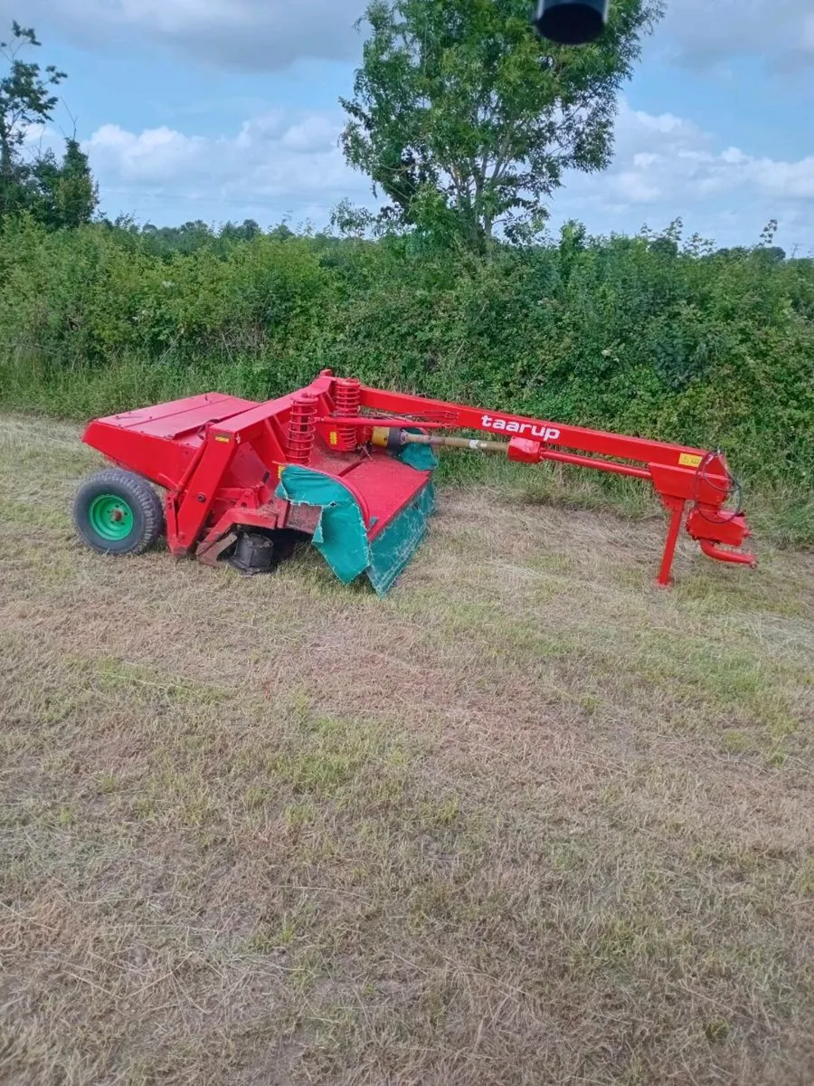Taarup 9 ft disc Mower. - Image 4