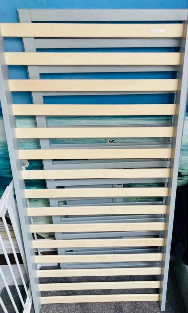 Cot bed - Image 2