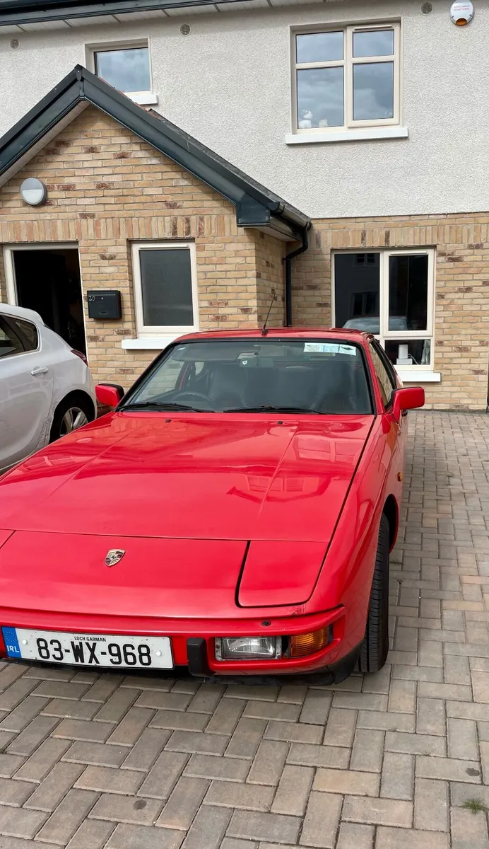 Porsche 924 1983 - Image 1