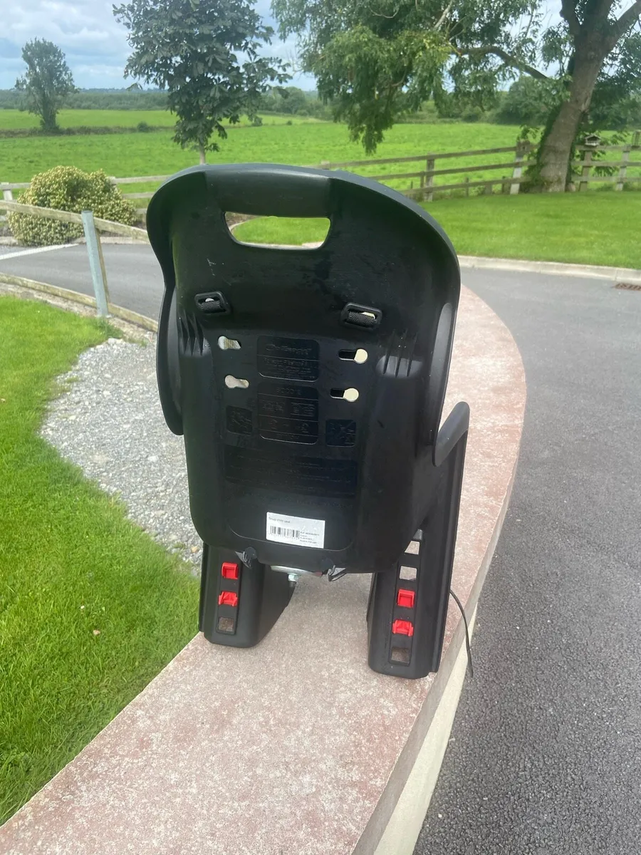 Child’s bike seat - Image 3