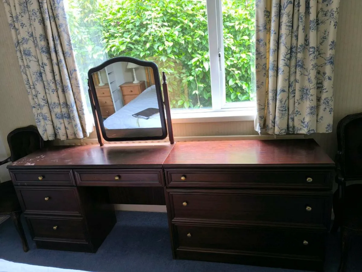 Large dressing table
