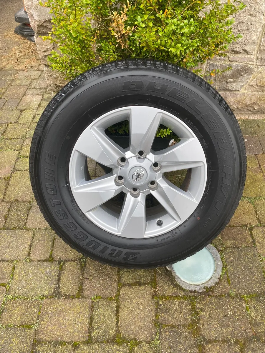Toyota Land Cruiser Wheels - Image 1
