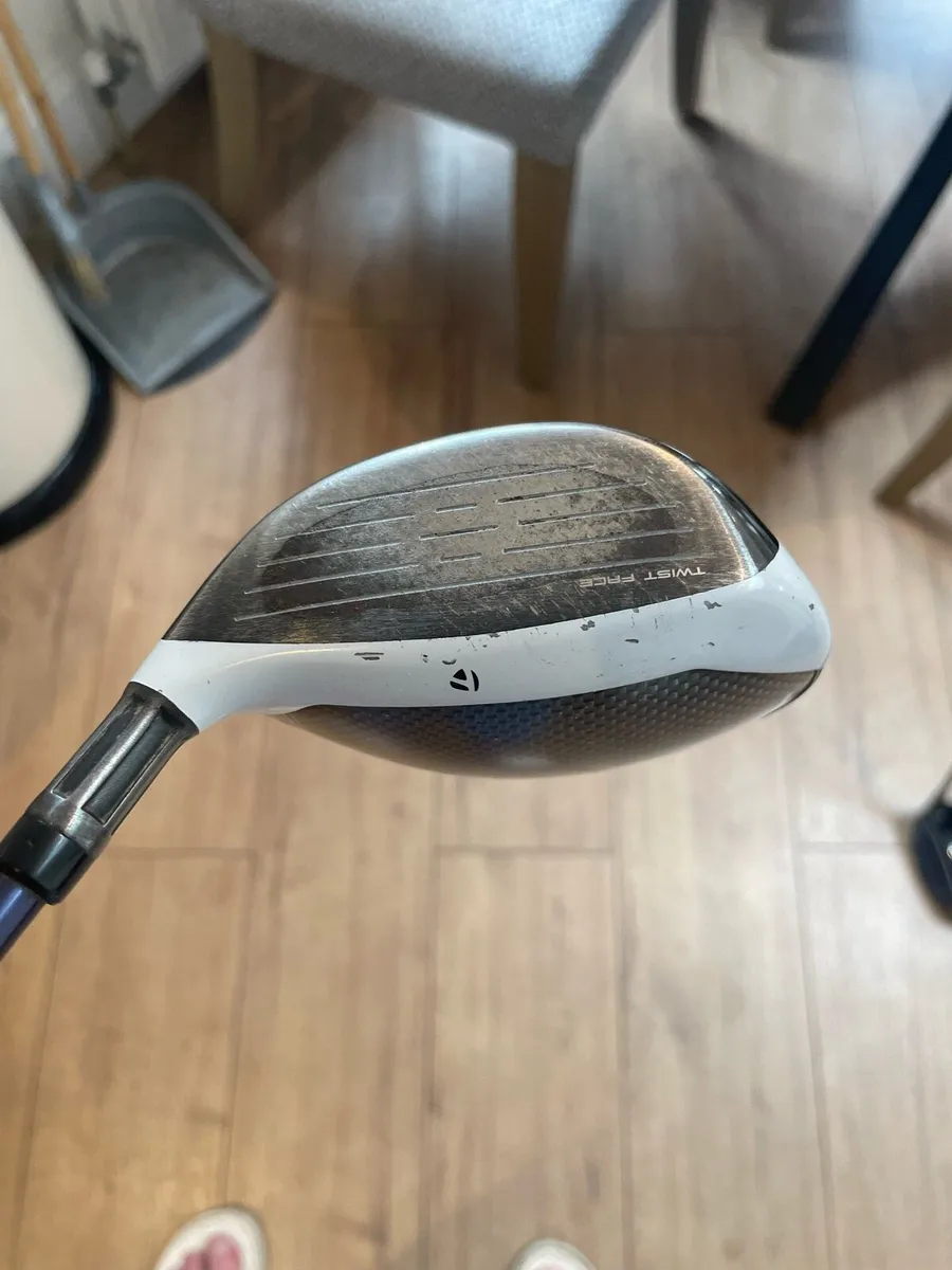 Taylormade sim 3 wood - Image 2