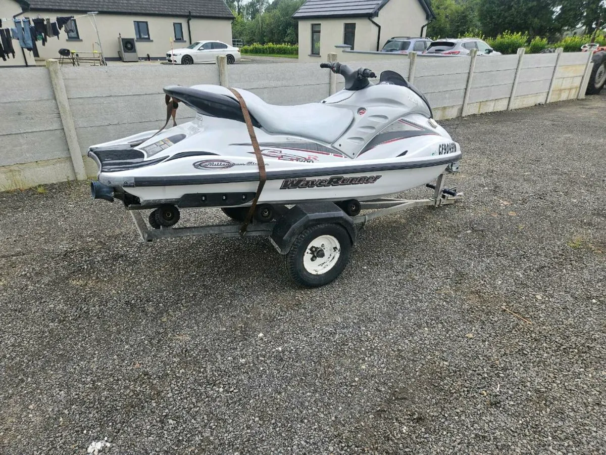 Yamaha waverunner 1200r - Image 2