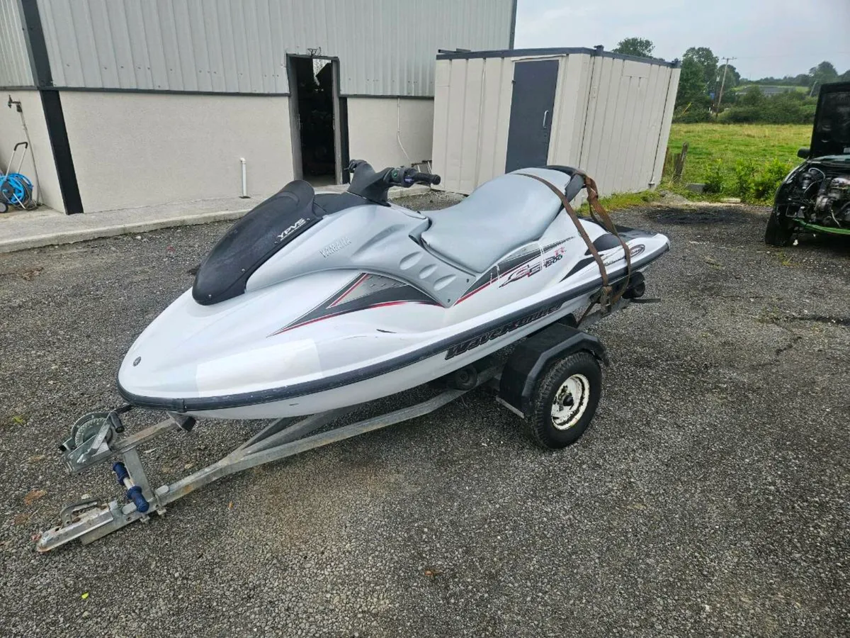 Yamaha waverunner 1200r - Image 4