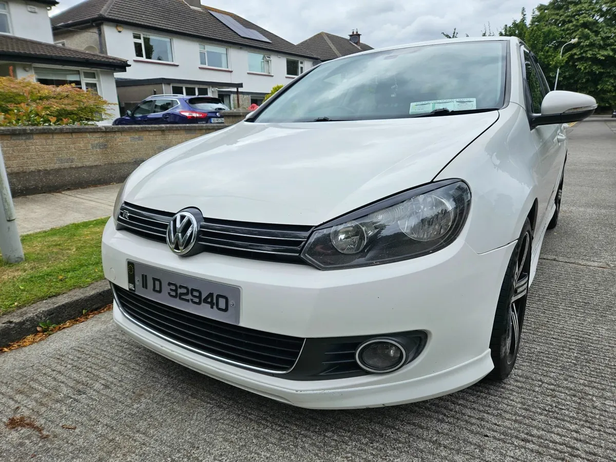 Volkswagen Golf 2011 R-style 1.6 Diesel New NCT - Image 2