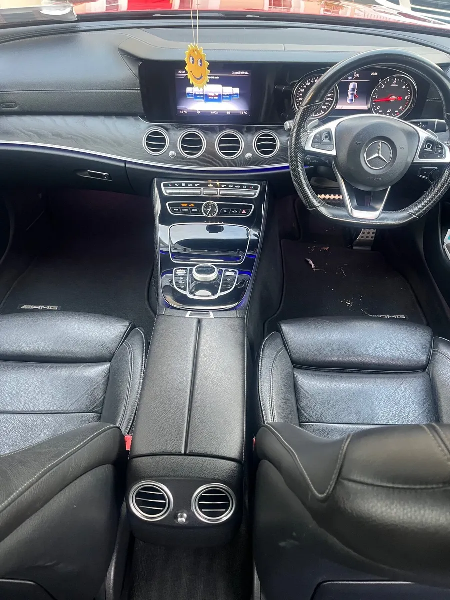 Mercedes-Benz E-Class 2017 e220d. - Image 4