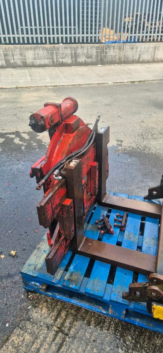 Forklift box rotor forks - Image 1