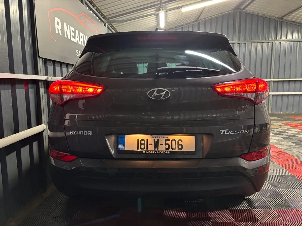 2018 Hyundai Tucson 1.7 Diesel Executive Manual - Image 2