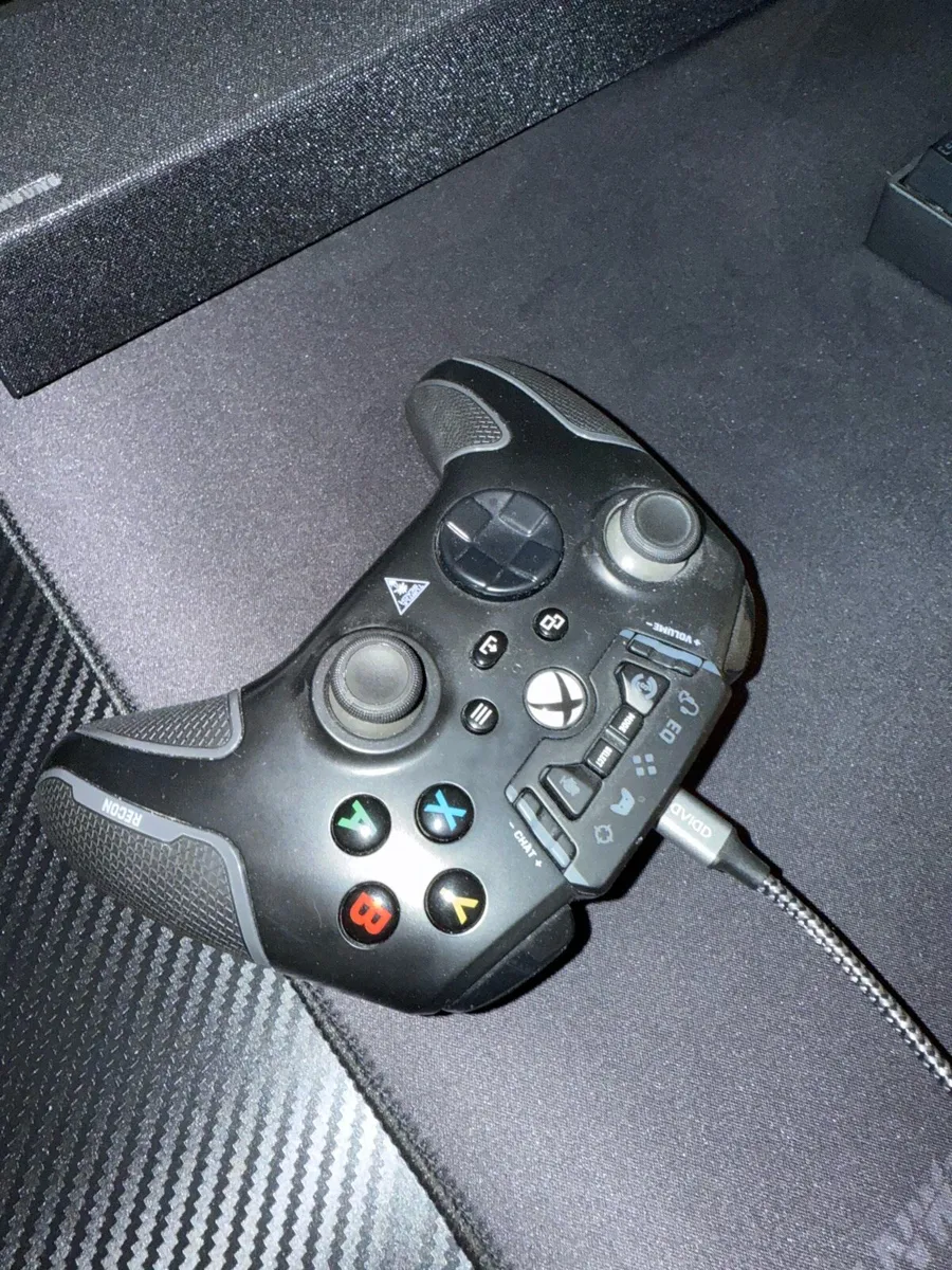 Gaming PC and set up - Image 3