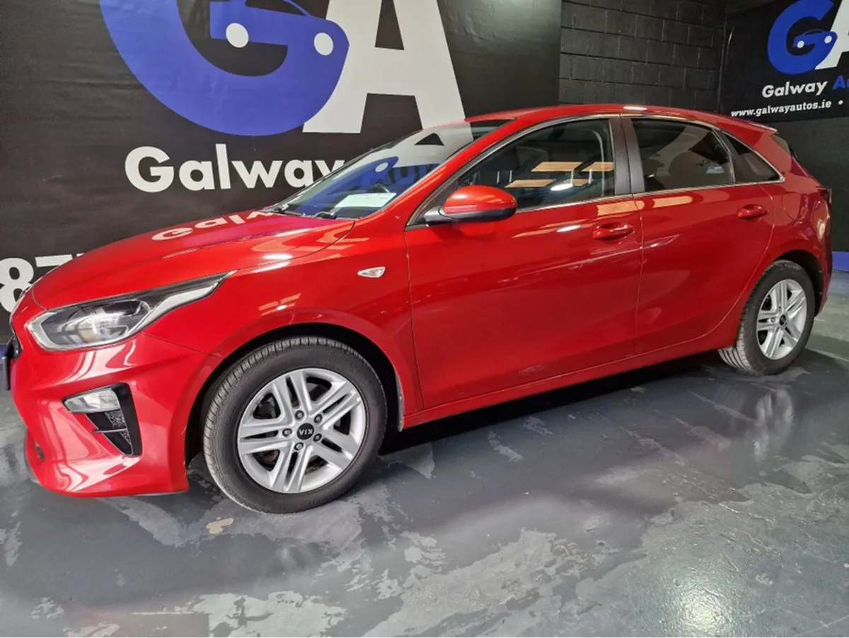 Kia Ceed 2 1.6 Crdi-rear Camera-fully Serviced - Image 3
