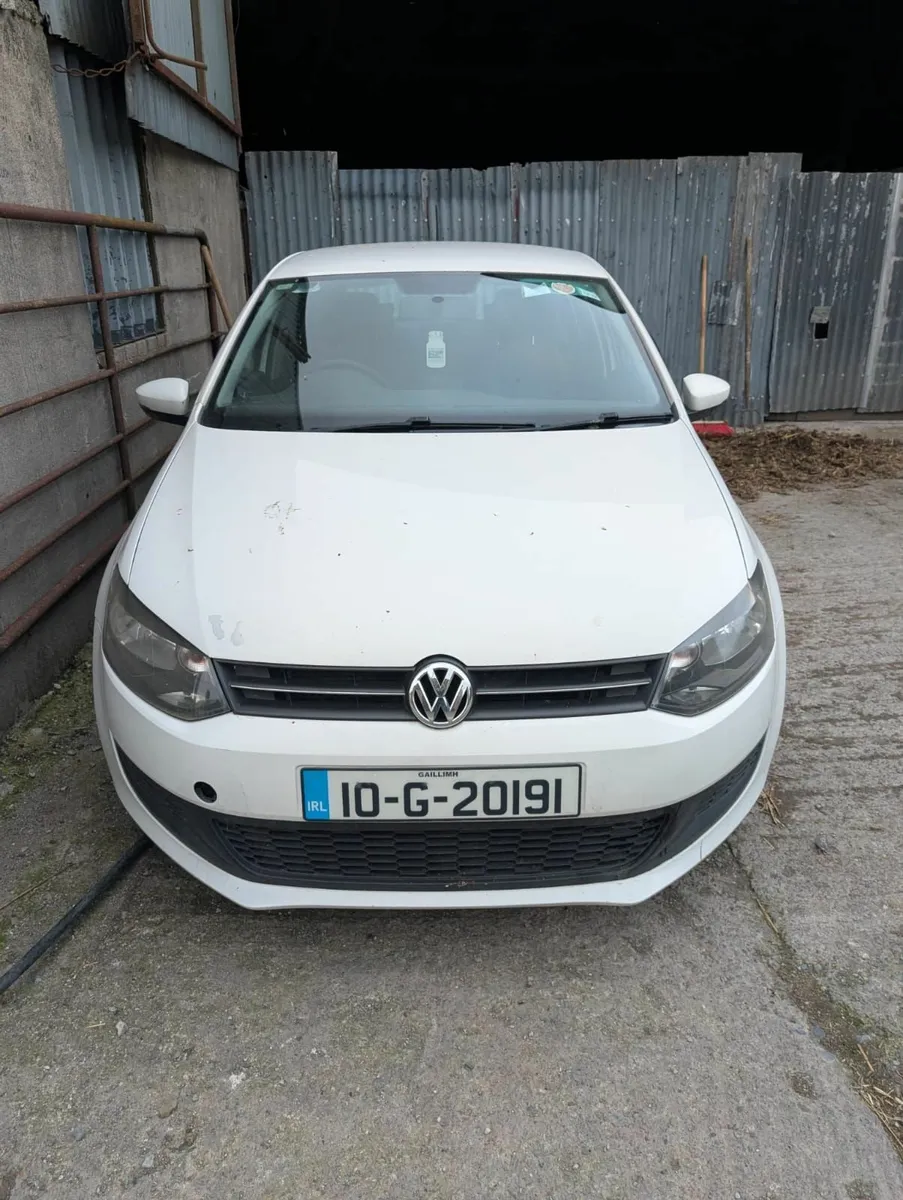 Volkswagen Polo 2010 - Image 2