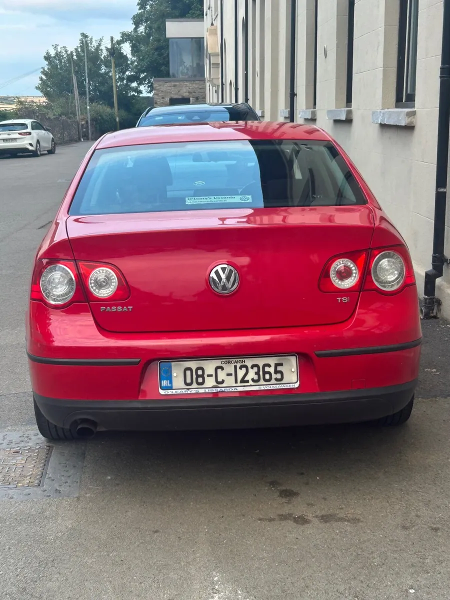 Volkswagen Passat 2008 - Image 3