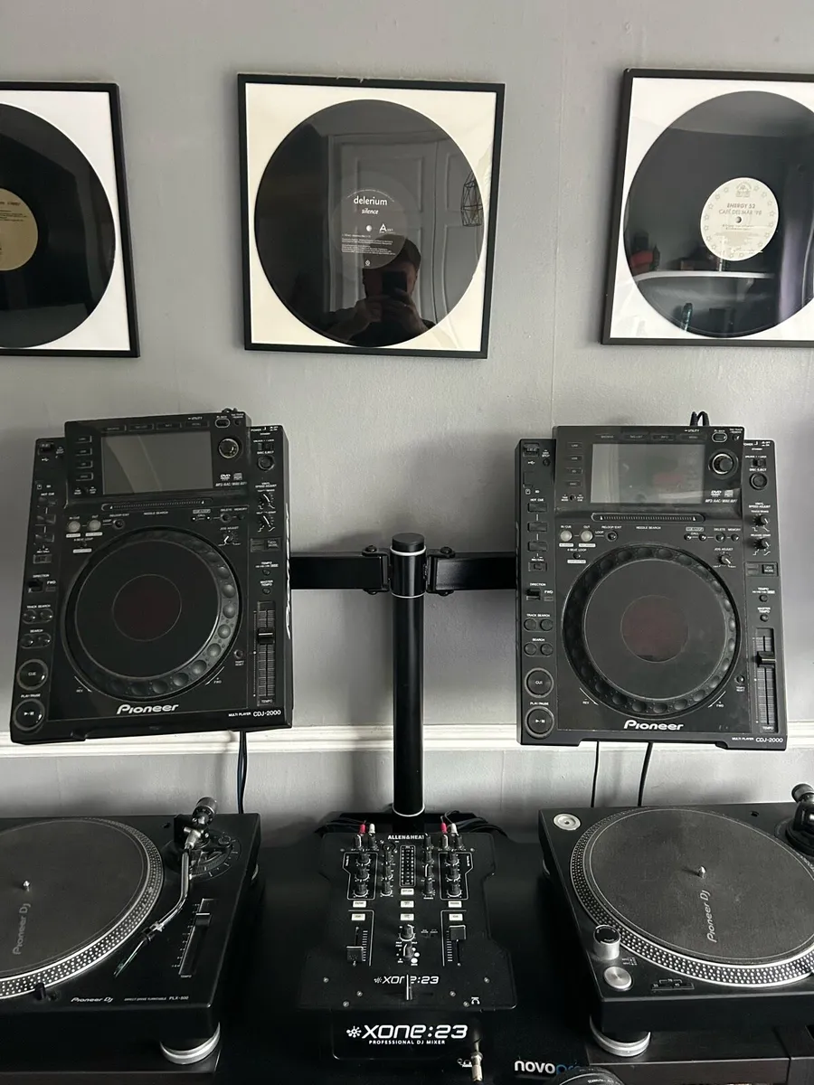 Pioneer CDJ Stands
