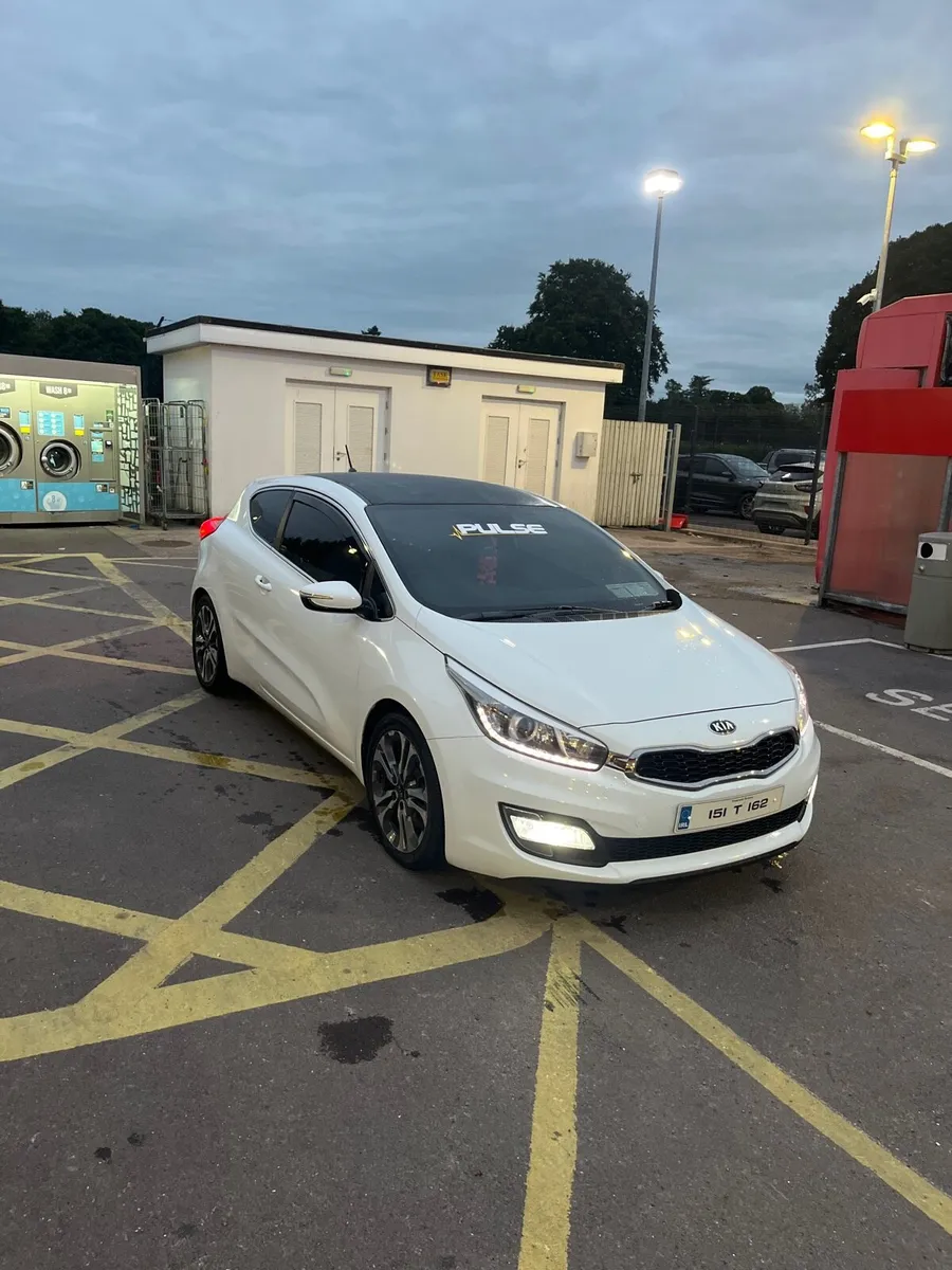 Kia ProCeed - Image 2