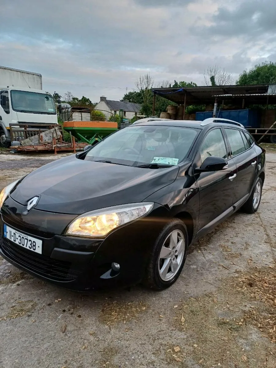 RENAULT MEGANE 2011 - Image 2