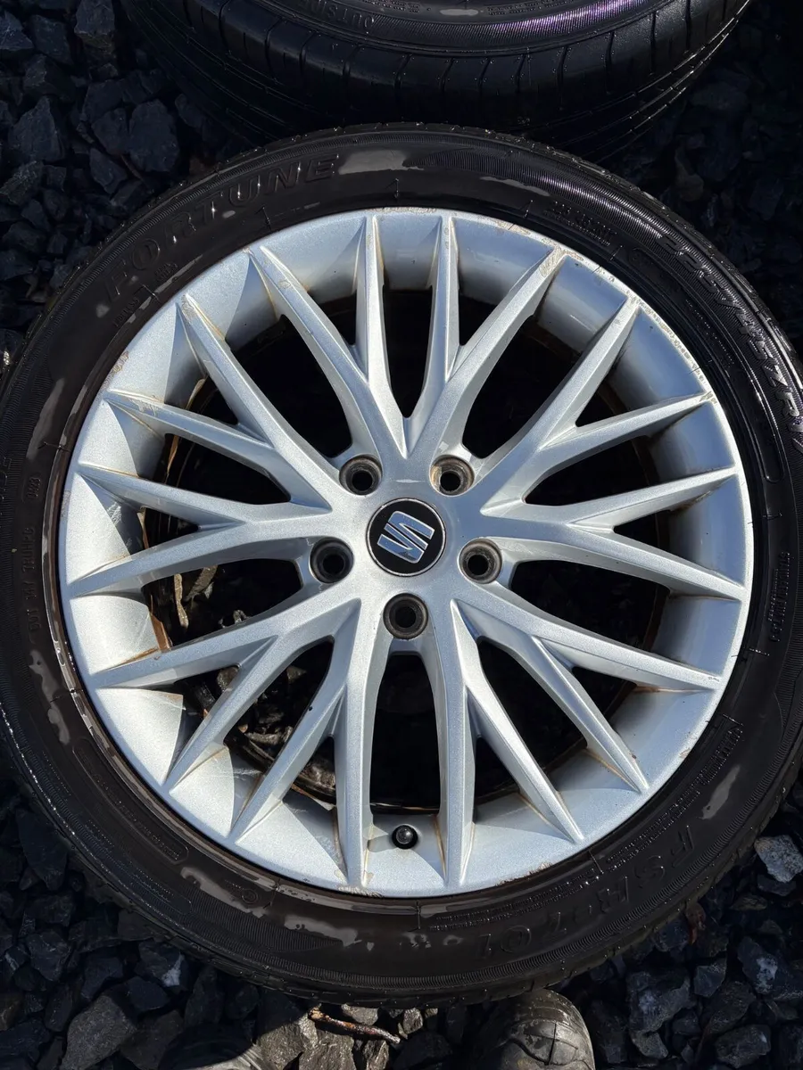 17inch Seat Leon Skoda VW caddy alloys - Image 4