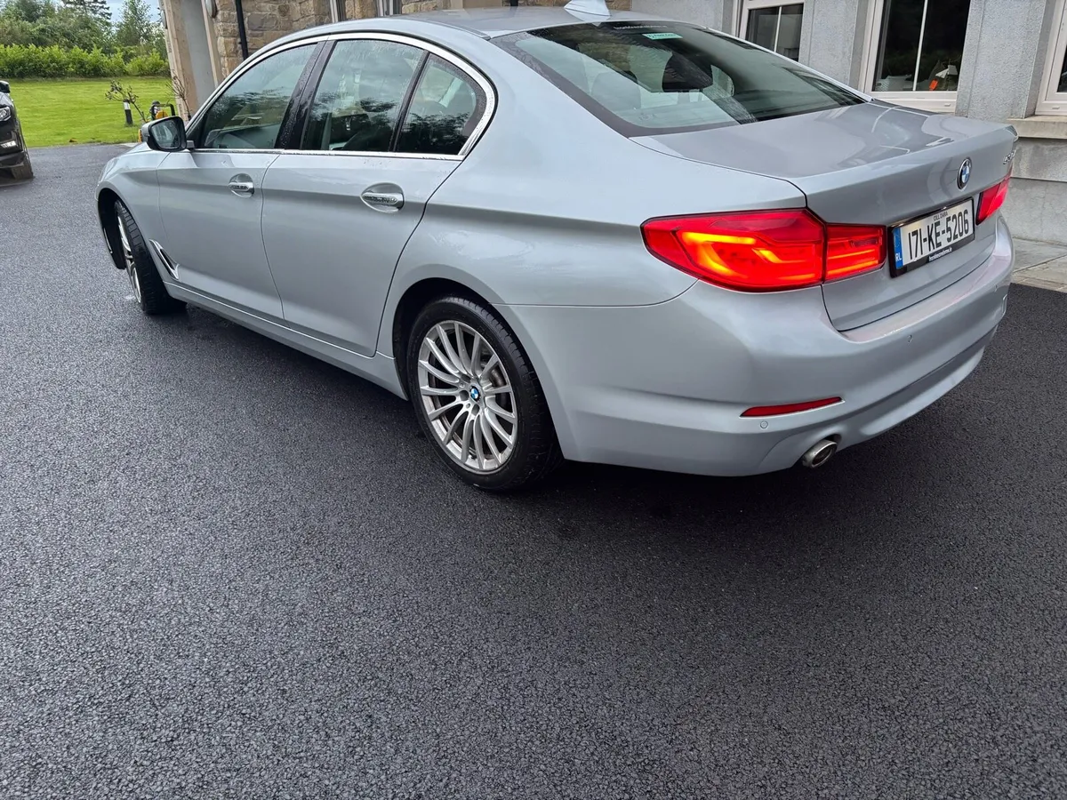 BMW 520D  1 years full manufacturer warranty - Image 3