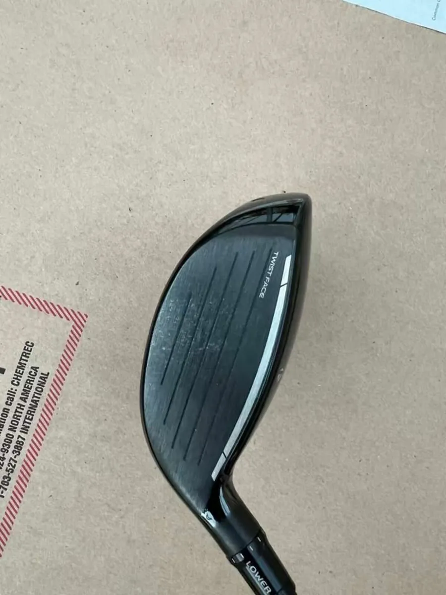 TaylorMade Qi10 Tour Fairway Wood with AV Limited - Image 2