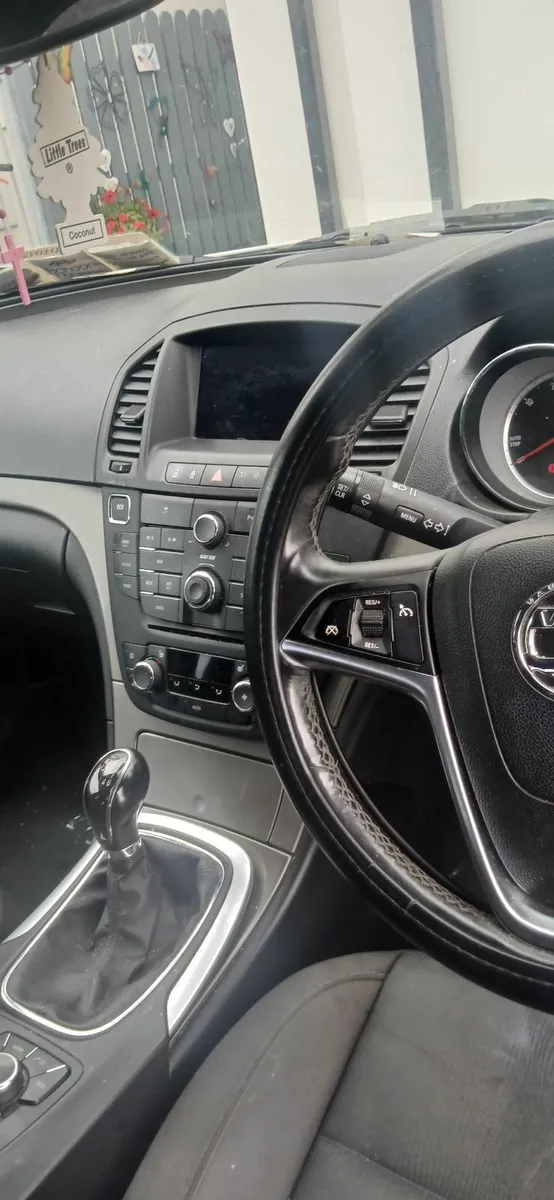 Vauxhall Insignia 2013 - Image 1