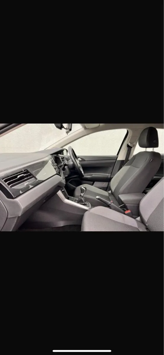 Car - Image 3