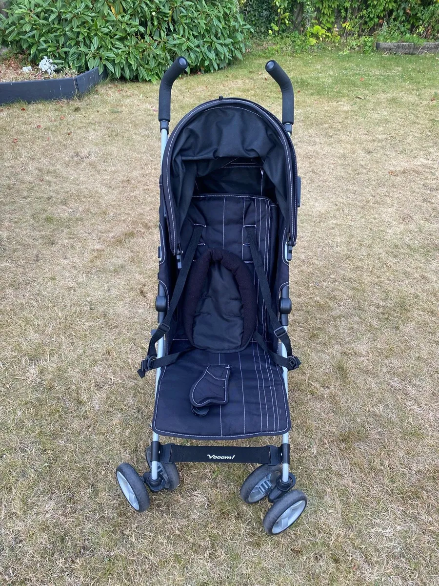Stroller - Image 1