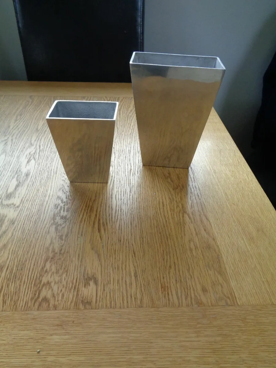 Set of Chrome Vases x 2 for Sale - Image 3