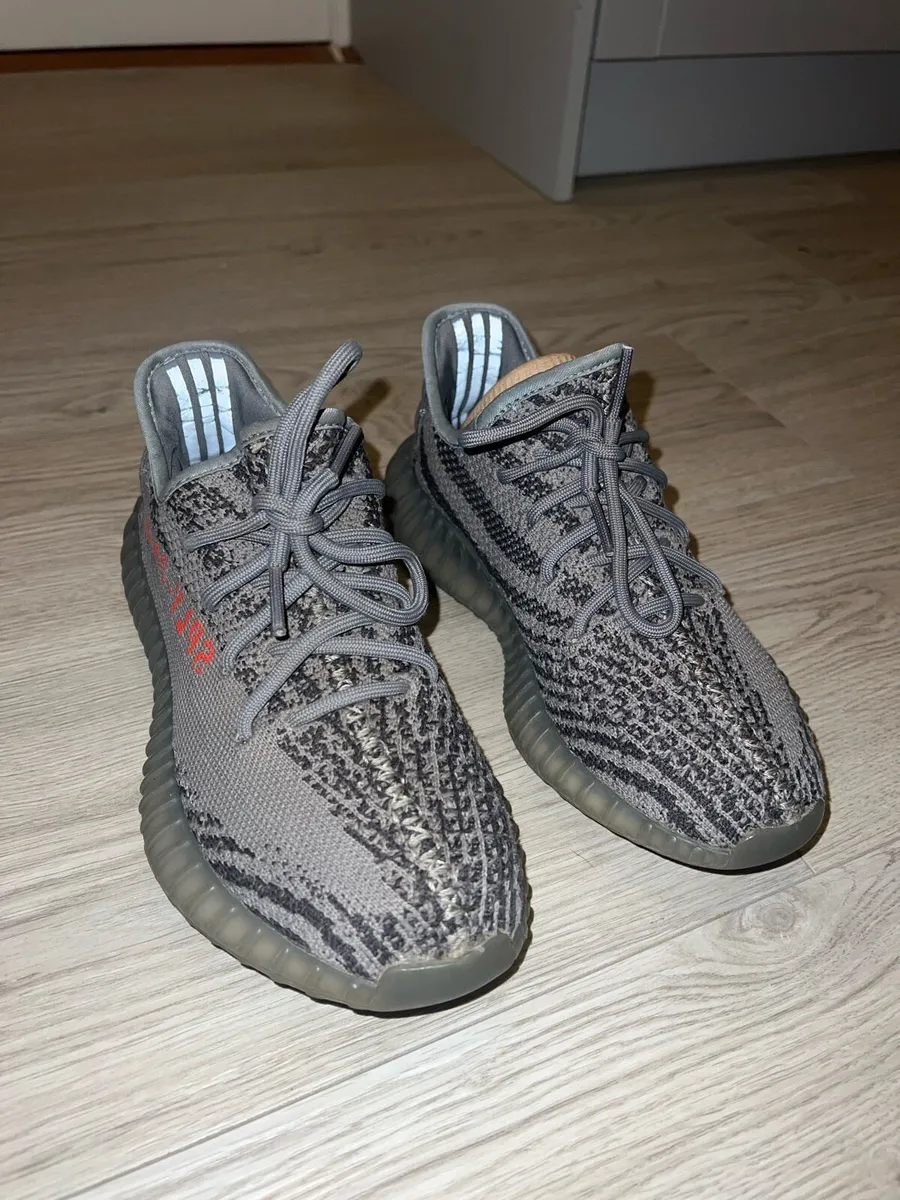 Yeezy Boost 350 - Image 1