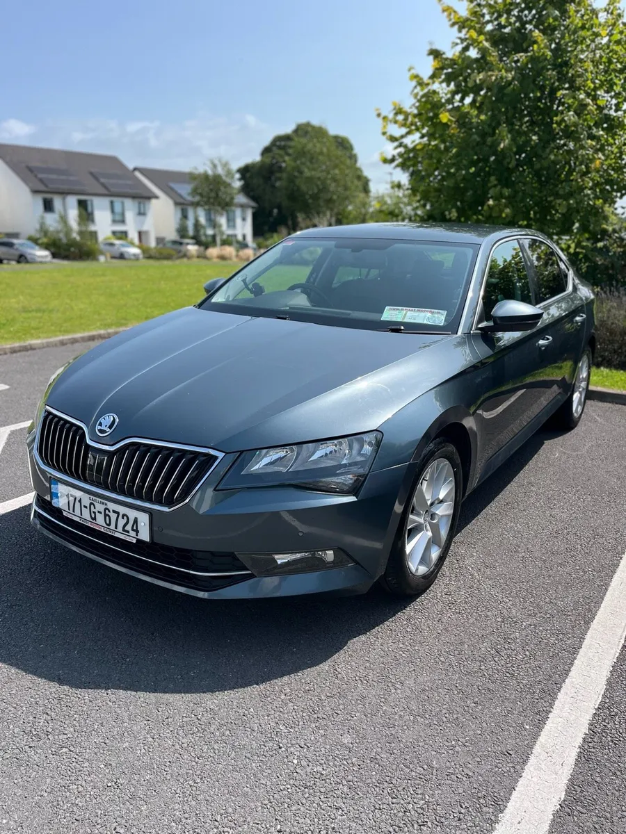 Skoda Superb 2.0 TDI SE Business - Image 1